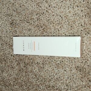Monat BE GENTLE creamy cleanser
